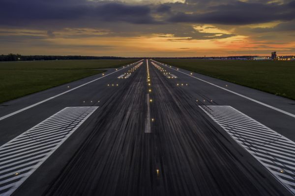 Cost of Runway Paving in San Francisco
